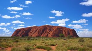 Detik-detik Pendakian Gunung Uluru Australia Tutup Permanen