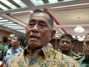 Mahfud Sebut TNI Kecolongan soal Enzo, Menhan: Lagi Diperiksa Mahfud Sebut TNI Kecolongan soal Enzo, Menhan: Lagi Diperiksa