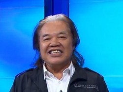 Guyon Politik Lucu Nyelekit Kenangan Arswendo Atmowiloto