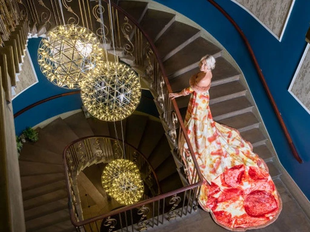 Produsen Pizza Ini Bikin Lomba Berhadiah Buket dan Gaun Pengantin Pizza Produsen Pizza Ini Bikin Lomba Berhadiah Buket dan Gaun Pengantin Pizza