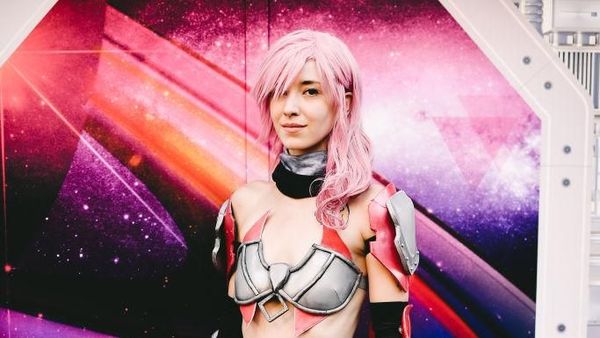 Foto: Deretan Cosplay Seksi dan Heboh di Comic Con 2019