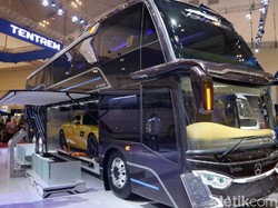 GIIAS 2019: Bus yang Bisa Telan Mobil Langsung Terjual