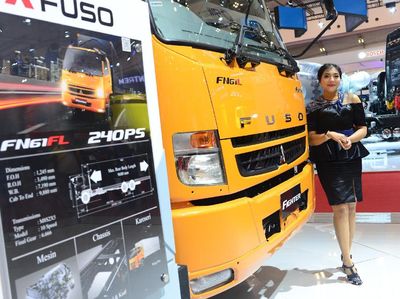 Raja Truk Luncurkan Mitsubishi Fuso Fighter di GIIAS 2019