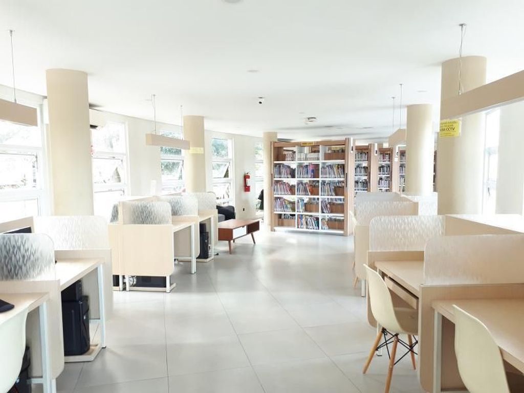 Asyiknya Lapangan Gasibu di Bandung, Punya Perpustakaan Asyiknya Lapangan Gasibu di Bandung, Punya Perpustakaan