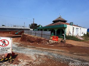 Ini Penampakan Musala di Tengah Proyek Tol Cinere-Serpong