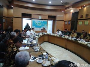 Pimpin Rakor, Wiranto Bicara Ancaman Stabilitas Keamanan Nasional Pimpin Rakor, Wiranto Bicara Ancaman Stabilitas Keamanan Nasional