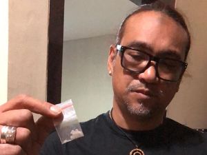 Iyan Sambiran Suami Nunung Sudah 24 Tahun Konsumsi Narkoba Iyan Sambiran Suami Nunung Sudah 24 Tahun Konsumsi Narkoba