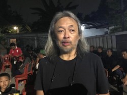 Arswendo Atmowiloto Sempat Garap Kumpulan Komik bersama Seno Gumira