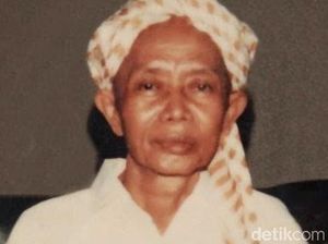 Gaya Dakwah KH Chudlori: Beli Gamelan Dulu, Masjid Menyusul Kemudian Gaya Dakwah KH Chudlori: Beli Gamelan Dulu, Masjid Menyusul Kemudian