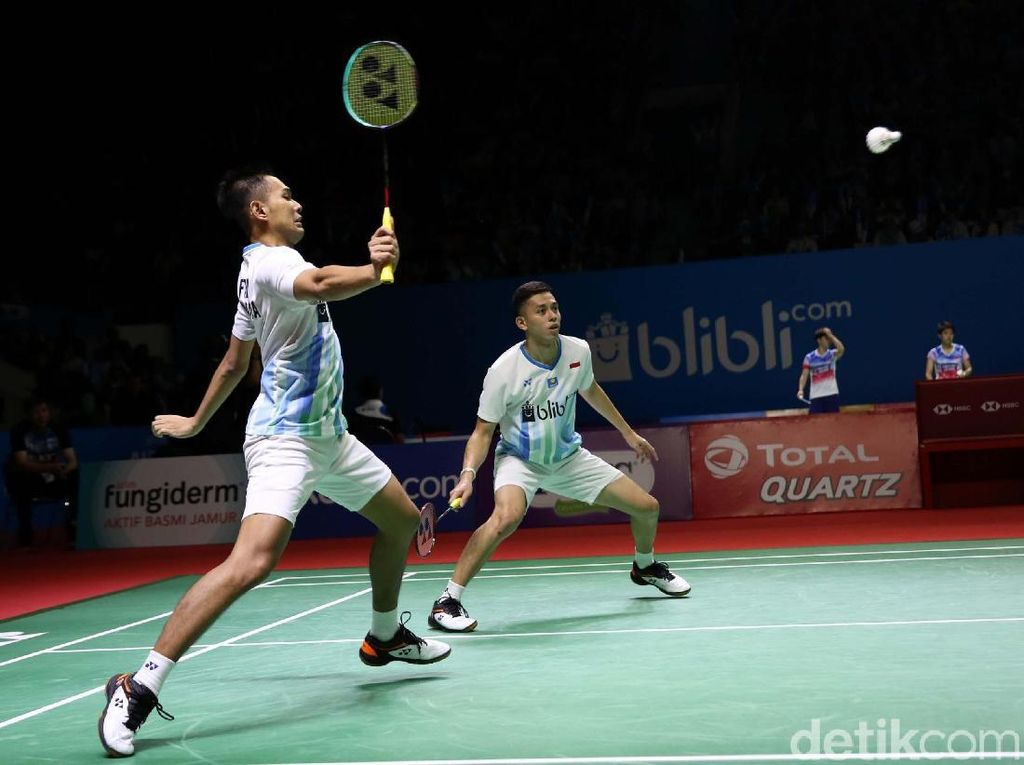 Fajar/Rian Tersingkir karena gagal Keluar dari Tekanan Fajar/Rian Tersingkir karena gagal Keluar dari Tekanan