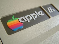 Apple Mau Kembali Pakai Logo Legendaris?