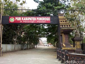 Hore, TPP Guru Bahasa Inggris di Ponorogo Cair Setelah 2 Tahun Ditunggu