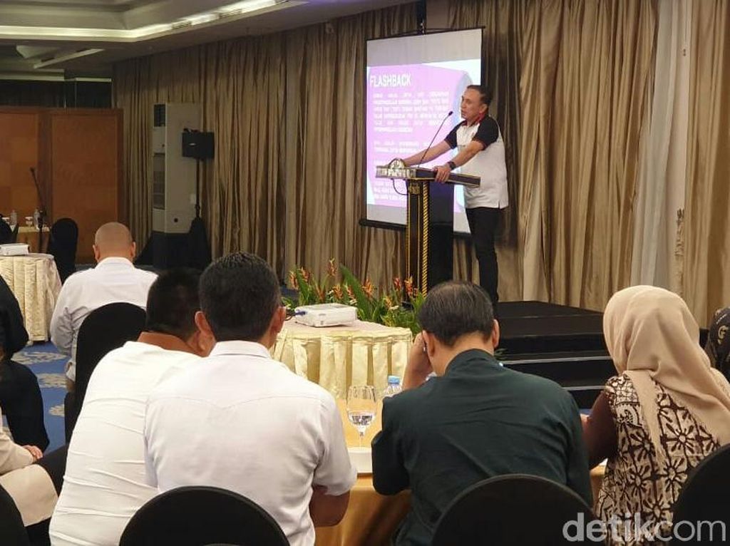 Janji Iwan Bule Jika Jadi Ketum PSSI: Jadwal Kompetisi Lebih Rapi Janji Iwan Bule Jika Jadi Ketum PSSI: Jadwal Kompetisi Lebih Rapi