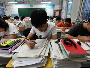 Ujian Sekolah Picu Korban Jiwa di Berbagai Negara karena Siswa Stres