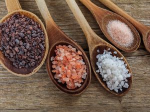 5 Jenis Garam yang Umum Dipakai Masak, Mana Lebih Sehat? 5 Jenis Garam yang Umum Dipakai Masak, Mana Lebih Sehat?
