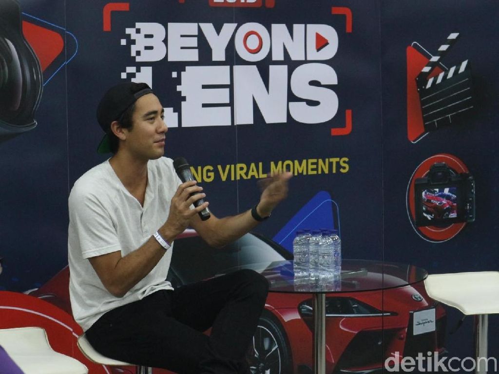 GIIAS 2019: Cerita Raja Sulap Youtube dan Mobil Prius GIIAS 2019: Cerita Raja Sulap Youtube dan Mobil Prius