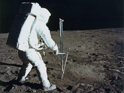 Cari Sumber Air, NASA Kirim Robot ke Bulan