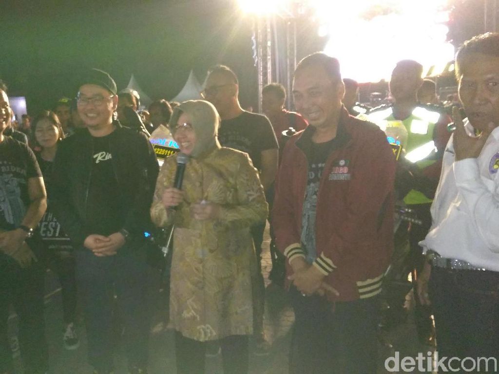 Wali Kota dan Kapolrestabes Surabaya Ajak Bikers Tertib Lalu Lintas Wali Kota dan Kapolrestabes Surabaya Ajak Bikers Tertib Lalu Lintas