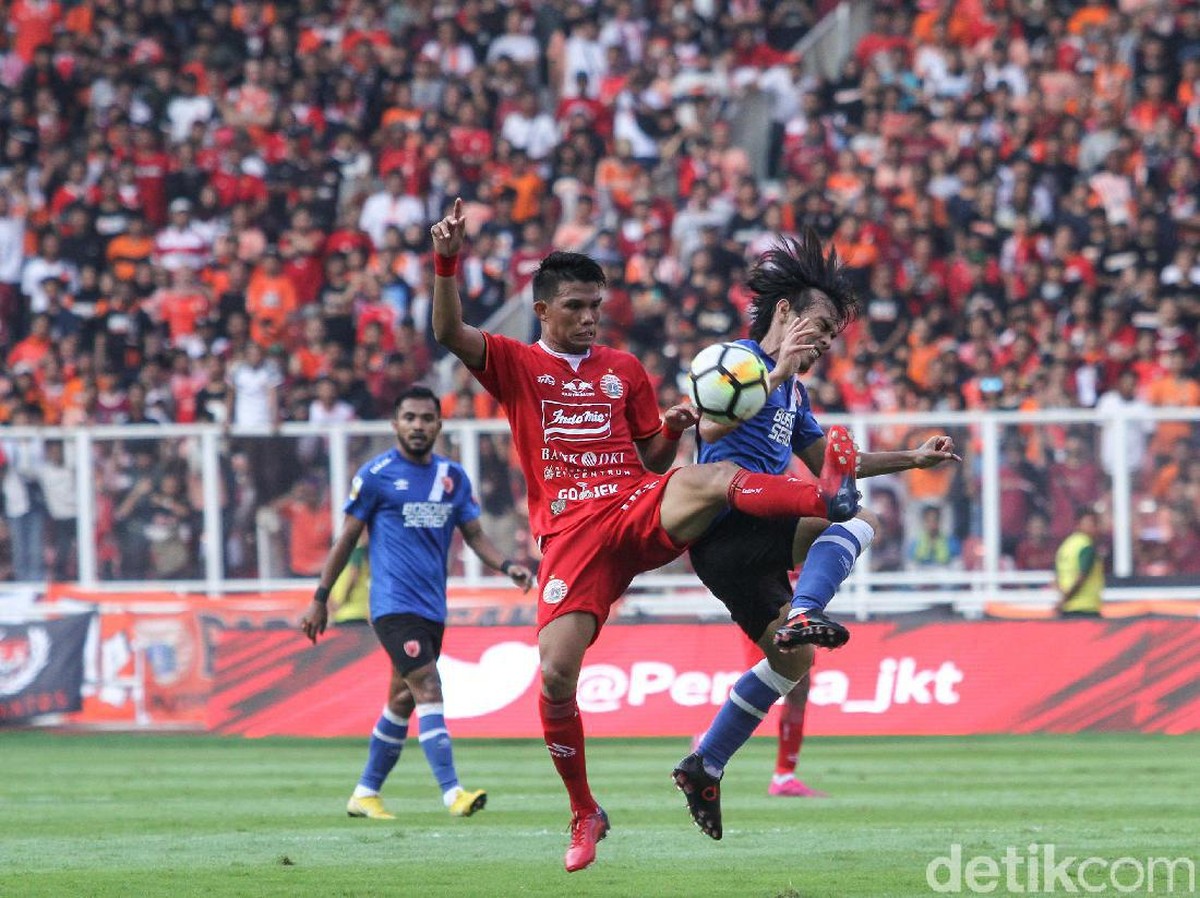 PSM Makassar vs Persija Jakarta di semifinal Piala Menpora 2021, duel dua rival. (Foto: detikcom/Rifkianto Nugroho)