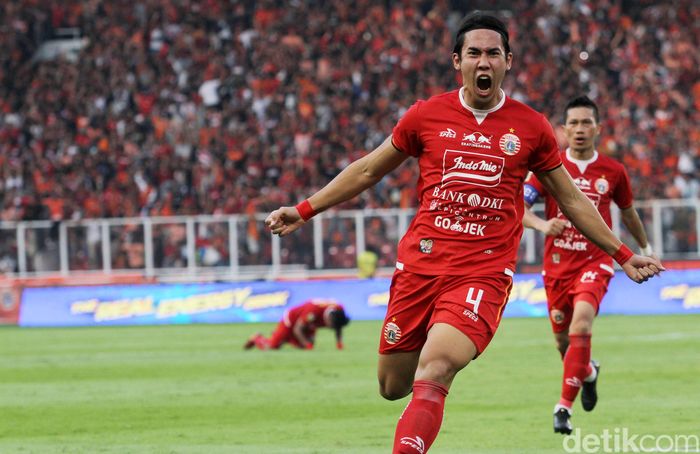 Gol Telat Ryuji Utomo Menangkan Persija Persija Jakarta menjamu PSM Makassar di leg pertama Final Piala Indonesia. Macan Kemayoran berhasil mengalahkan PSM 1-0.