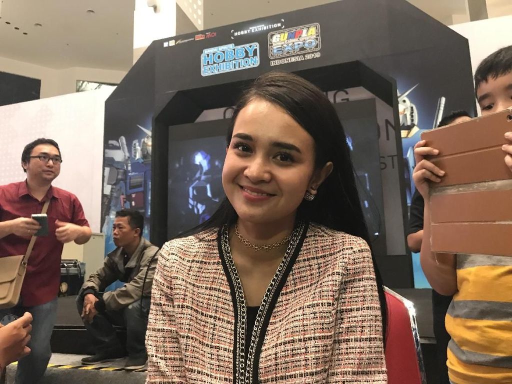 Michelle Ziudith Sujud Syukur Sabet Piala FFB 2019 Michelle Ziudith Sujud Syukur Sabet Piala FFB 2019