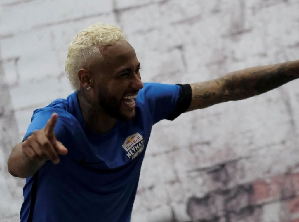 PSG Masih Tunggu Tawaran Nyata untuk Neymar PSG Masih Tunggu Tawaran Nyata untuk Neymar