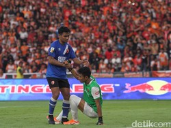 PSM mendapat peluang emas di menit ke-70. Guy Junior melakukan penetrasi ke dalam kotak penalti Persija dan berhadapan satu lawan satu dengan Shahar, namun gagal berbuah gol setelah laju Guy mampu dihentikan.