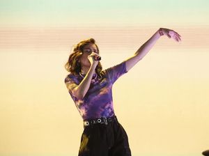 Tulis Lagu Bersama Mikha Angelo, Eva Celia Sadar Pentingnya Kolaborasi