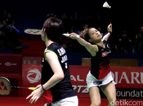 Yuki/Sayaka Jawara Ganda Putri Indonesia Open