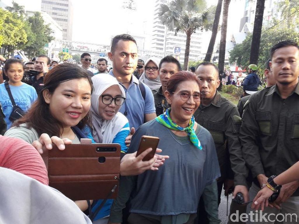 Menteri Susi Hingga Slank Lawan Monster Plastik di CFD Menteri Susi Hingga Slank Lawan Monster Plastik di CFD
