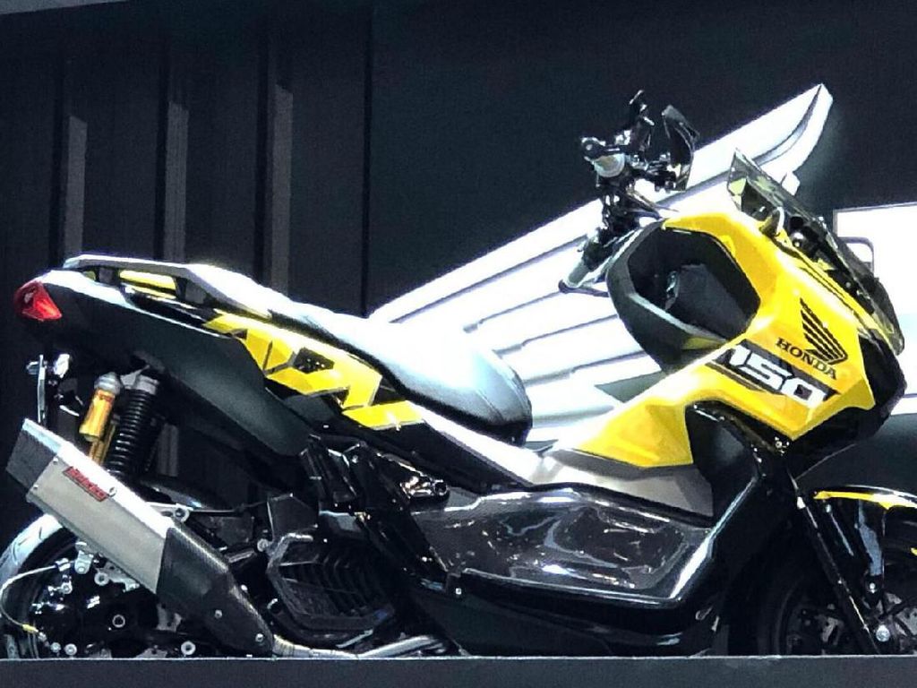 Modifikasi Honda ADV 150 Pertama di Dunia Modifikasi Honda ADV 150 Pertama di Dunia
