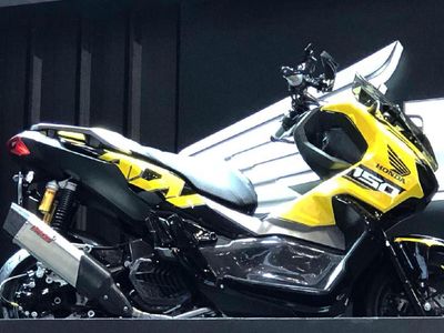 Modifikasi Honda ADV 150 Pertama di Dunia