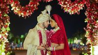 7 Artis Bollywood Ini Gelar Pernikahan Dua Kali dengan Orang yang Sama