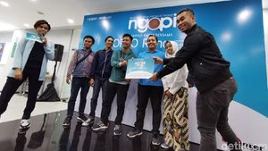 Menjajal Magisnya Kamera Oppo Reno 10X Zoom