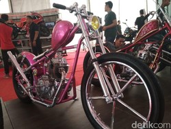 Motor Chopper Pink Metalik Demi Istri