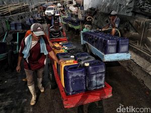 Pak Anies! Air Bersih untuk Warga Jakarta Kian Genting