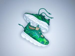 Ini Alasannya Sneakers Bisa Berharga Lebih Mahal dari Emas