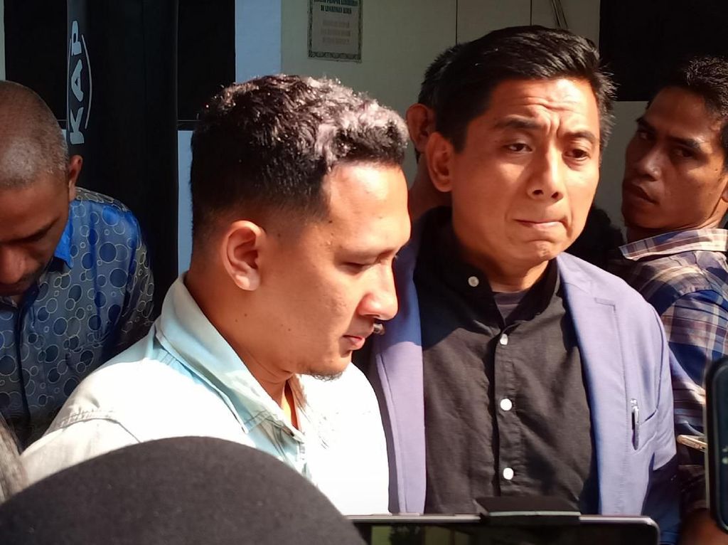 Keluarga Pastikan Anak Bungsu Nunung Baik-baik Saja di Sekolah Keluarga Pastikan Anak Bungsu Nunung Baik-baik Saja di Sekolah