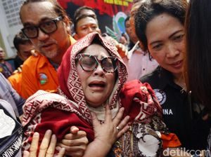 Polda: Nunung Tiap Hari Konsumsi Sabu Sejak Maret 2019 Polda: Nunung Tiap Hari Konsumsi Sabu Sejak Maret 2019