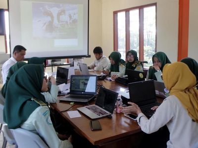 Tingkatkan Kompetensi SDM Lewat Program Vokasi