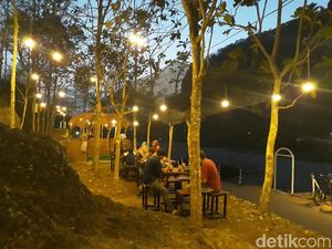 Foto: Padang Batu dari Bantul