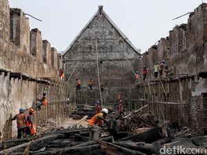 Sempat Dilalap Api, Museum Bahari Kini Dikonservasi Sempat Dilalap Api, Museum Bahari Kini Dikonservasi