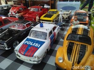 Mirip Mobil Beneran, Diecast Juga Bisa Dikustom
