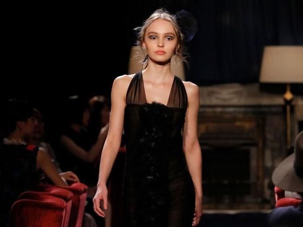 8 Wanita Tak Tinggi Semampai Tapi Sukses Jadi Top Model