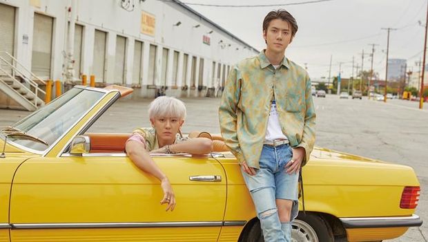 Debut Glamor EXO-SC dalam Video 'What a Life'