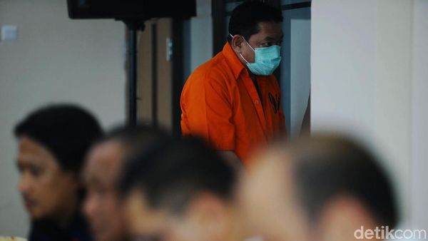 Pelaku Pemalsuan Obat Paten Dibekuk