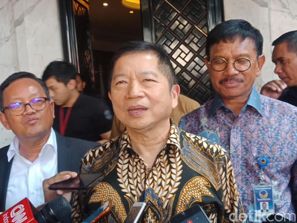 PPP Tegaskan Koalisi Jokowi-Maruf Tak Ada yang Membelot PPP Tegaskan Koalisi Jokowi-Maruf Tak Ada yang Membelot