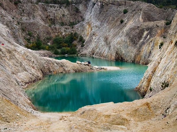 Foto: Danau Cantik Tapi Beracun di Spanyol