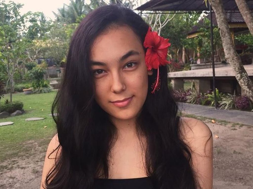 Sonia Alyssa Salurkan Emosi di Mahasiswi Baru Sonia Alyssa Salurkan Emosi di Mahasiswi Baru