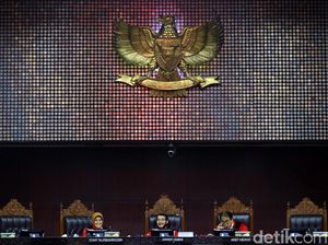Saksi Sebut 761 Suara PSI di Papua Pindah ke Perindo Saksi Sebut 761 Suara PSI di Papua Pindah ke Perindo